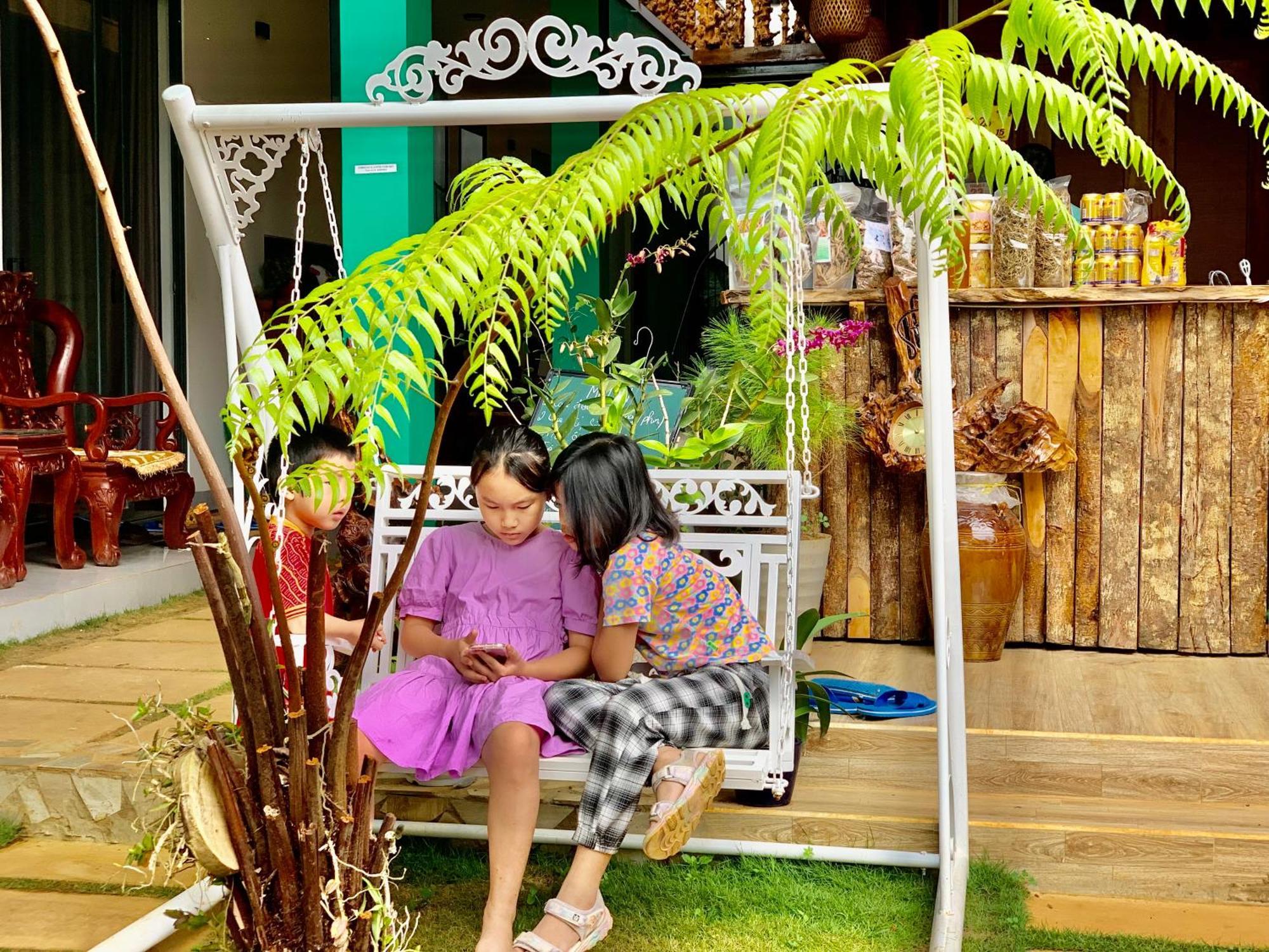 Chan May Homestay Mang Den Kon Von Kla Экстерьер фото
